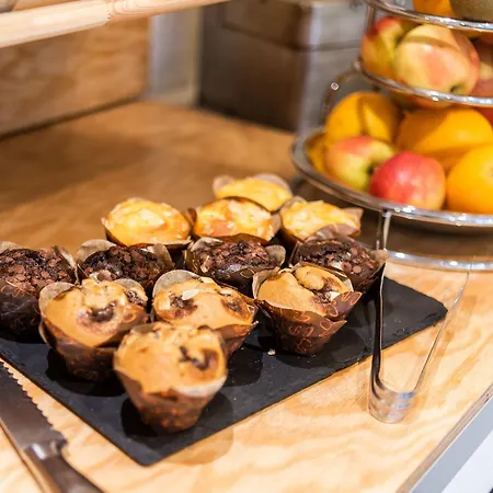 Nunohotel 3* Colónia