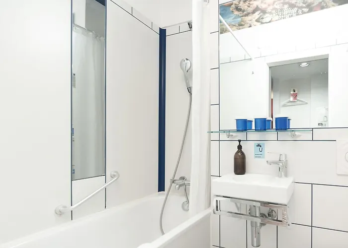 Ξενοδοχείο Nunohotel 3*